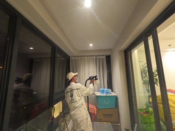 万科拾叁月除甲醛治理施工现场